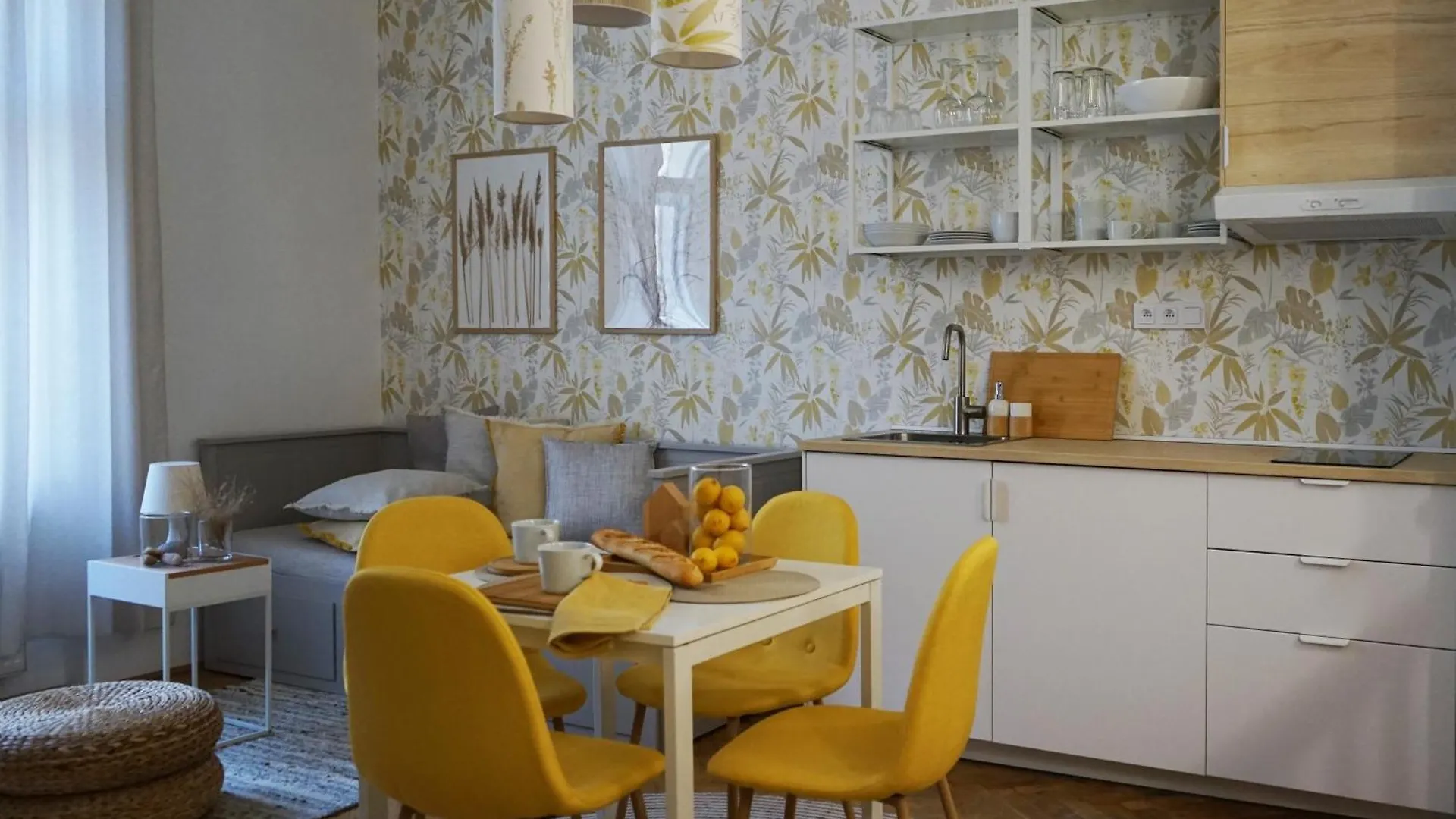 Krasny Apartman U Centra Prahy Apartment Prague